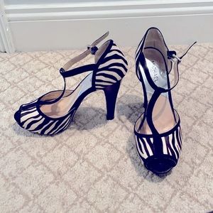 Michael Kors Zebra platform 8.5M Ladies heels